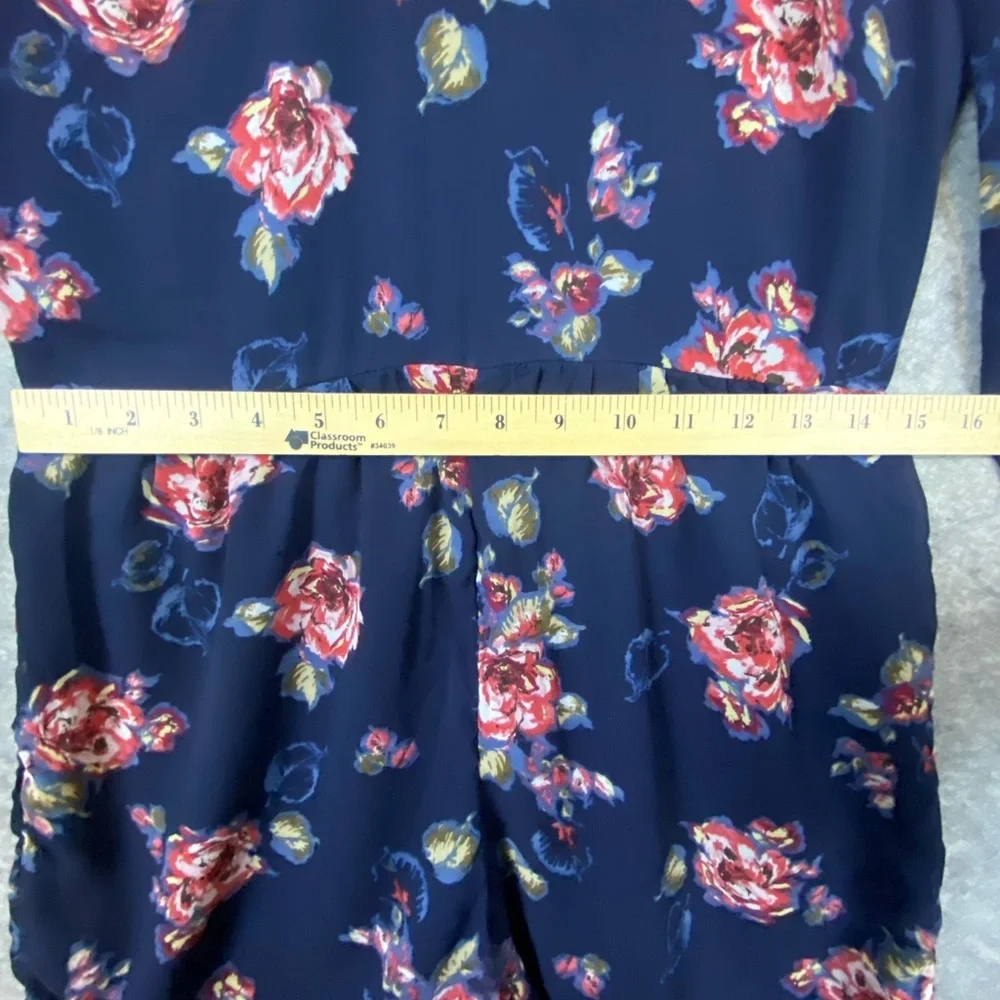 Abercrombie & Fitch Floral Navy Shorts Romper Jumpsuit Sheer Sleeves‎ Size 2